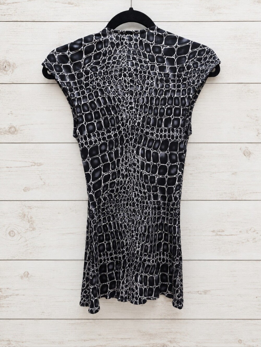 Sky 100% Silk Snake Print Blouse Top with Double Snake Embellishment Small - Picture 4 of 5